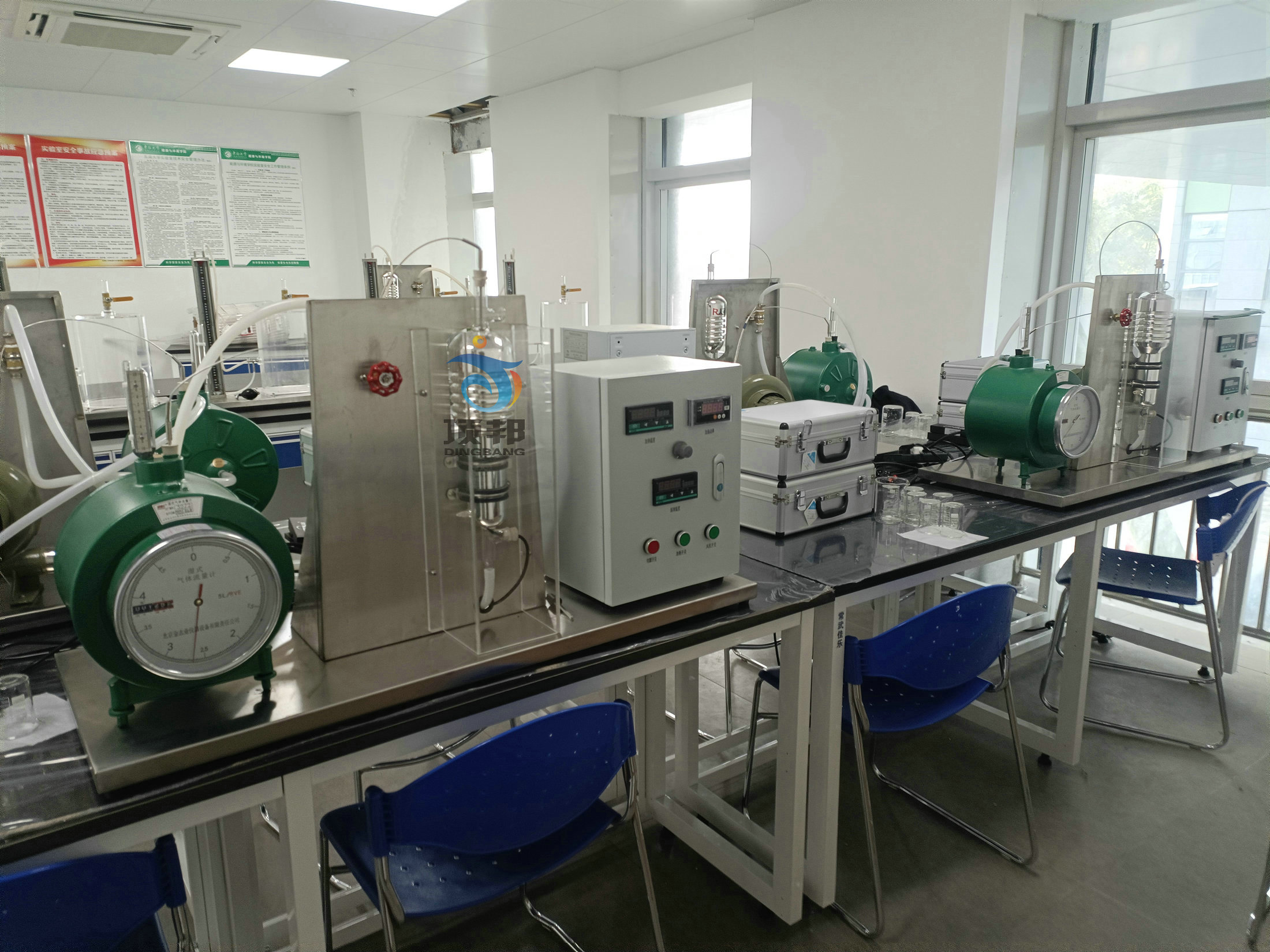 空氣絕熱指數測定裝置