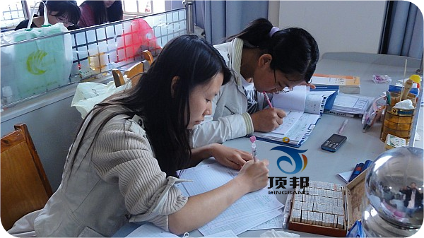 財會專業模擬實驗室設備(三人/座)